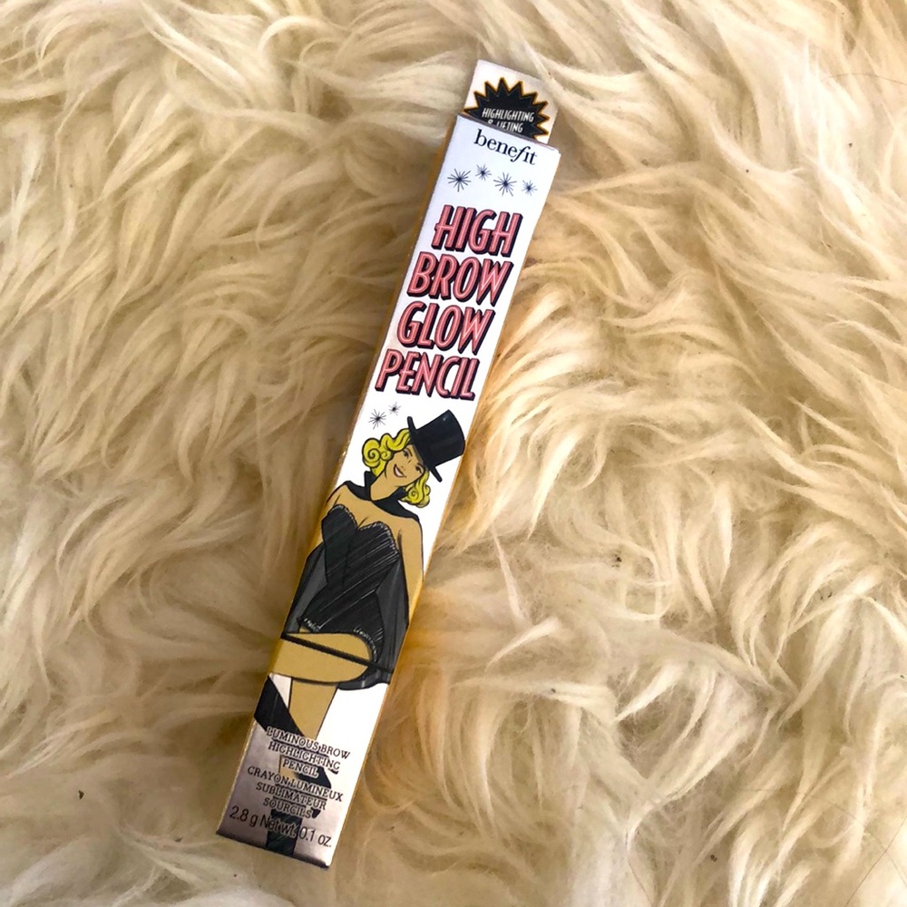 Benefit highlight brow pencil.